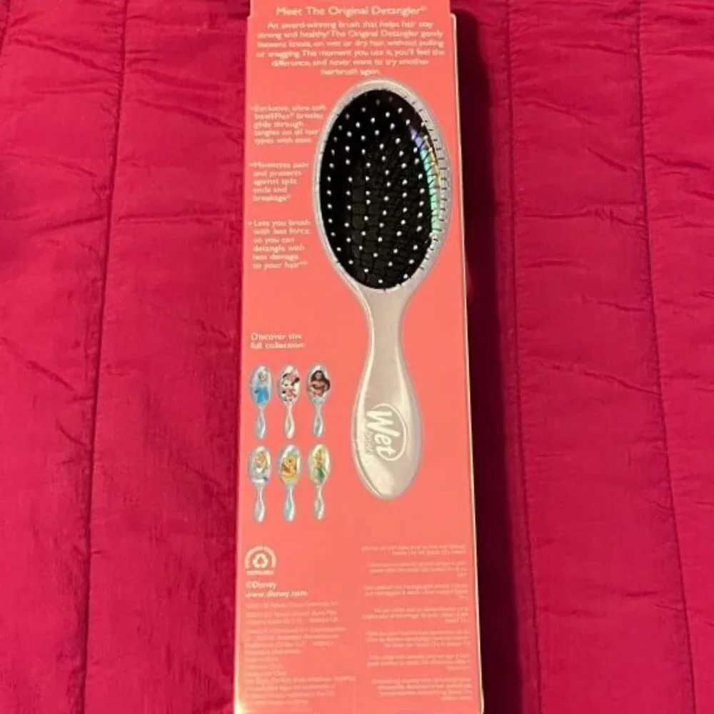 BRAND NEW ~ WET BRUSH ~ DISNEY MINNIE MOUSE 100 ~ ORIGINAL DETANGLER BRUSH